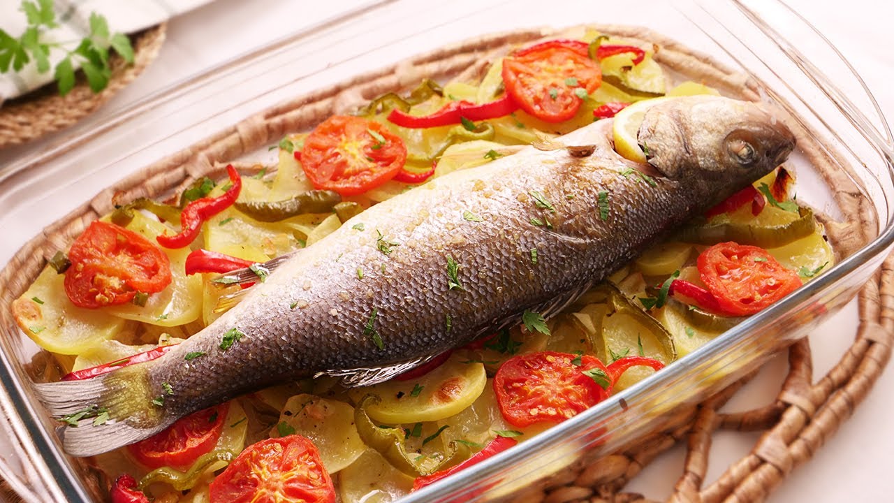 Receta F cil Y Deliciosa De Lubina Al Horno Con Patatas Cebolla Y Receta F cil Y Deliciosa De Lubina Al Horno Con Patatas Cebolla Y